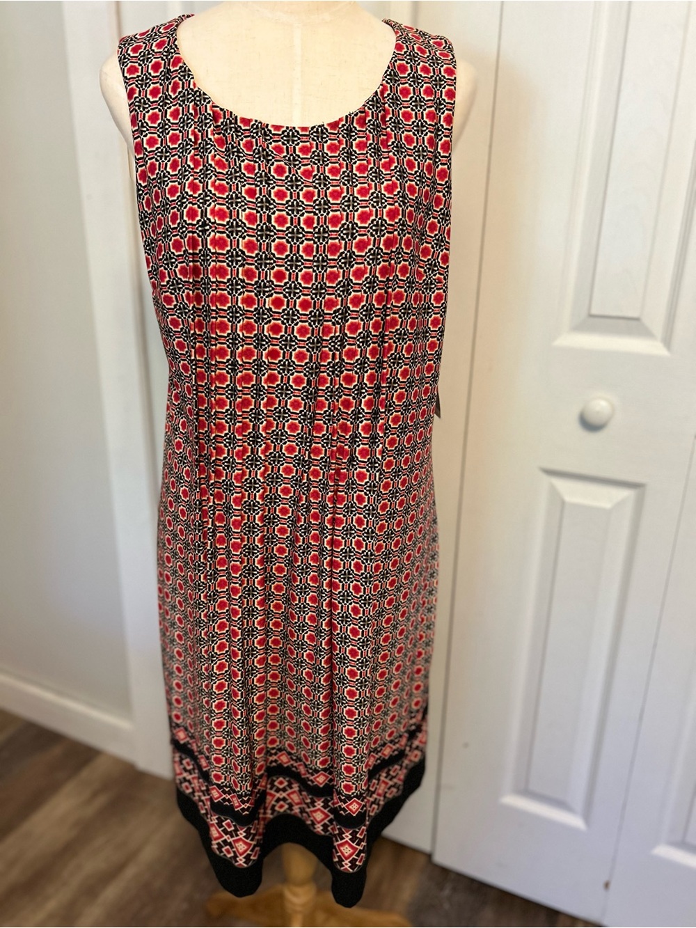 Perceptions New York Red Geometric Sleeveless Midi Dress